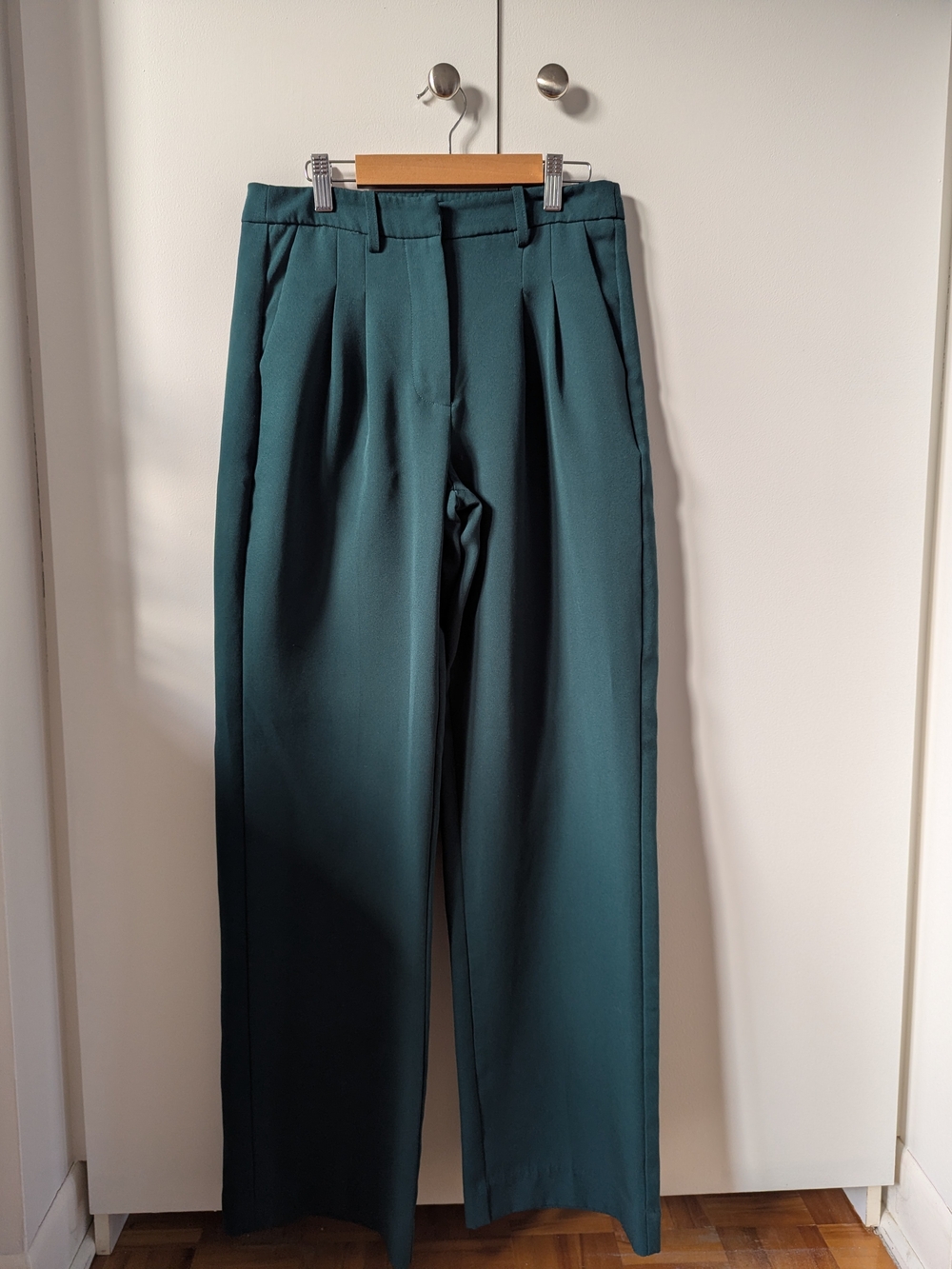 High-Waist Wide-Leg Trousers in Teal Green